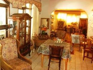 Bezuidenhout Guest House Malalane Esterno foto